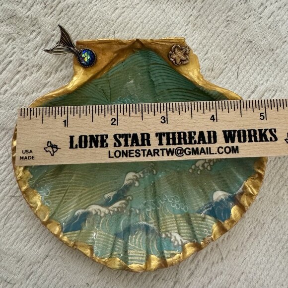 Hand Made Decoupage Scallop Shell Trinket Dish First Wave Mermaid Tail - Picture 7 of 8